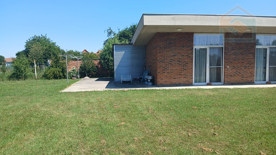 House&comma; 154 m2&comma; For Sale&comma; Osijek - Brije&scaron;&cacute;e