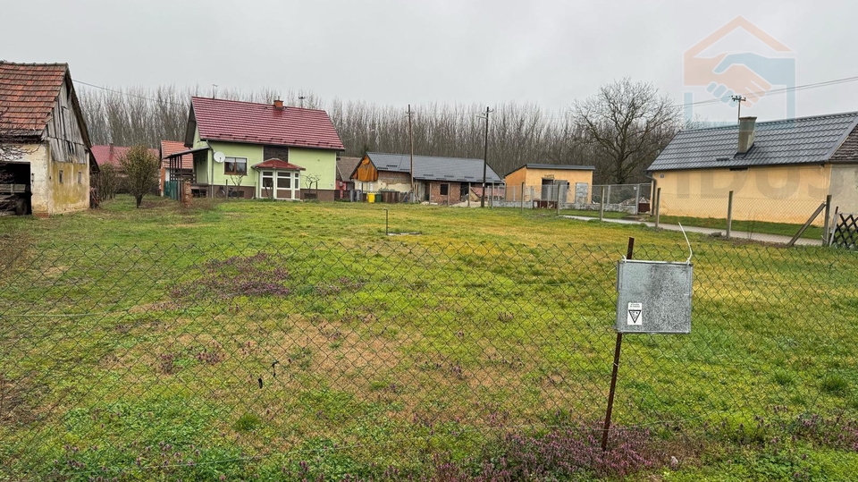 Land&comma; 621 m2&comma; For Sale&comma; Bistrinci