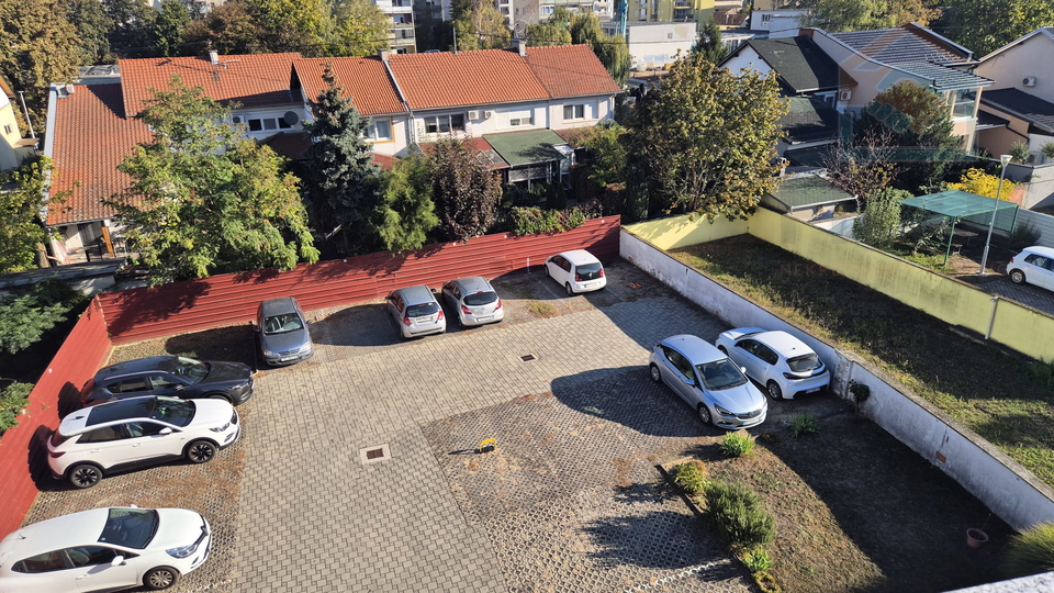 Garsonijera - Ilirska ulica&comma; Osijek