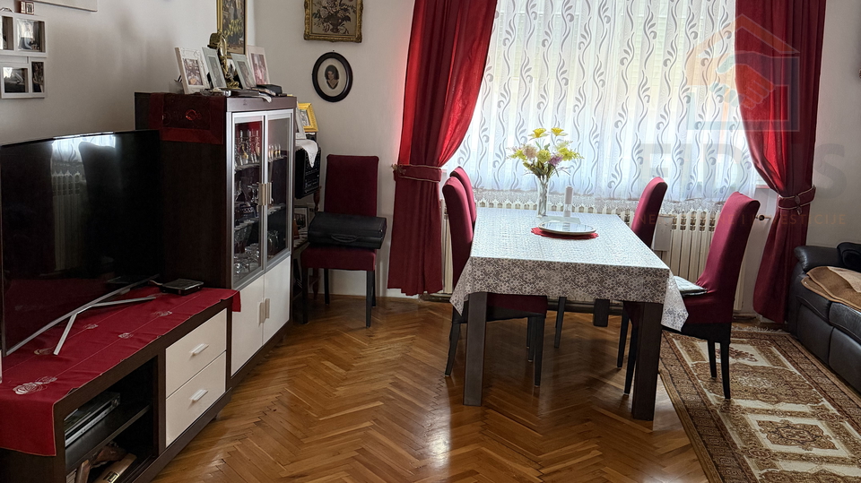 Haus&comma; 150 m2&comma; Verkauf&comma; Osijek - Retfala