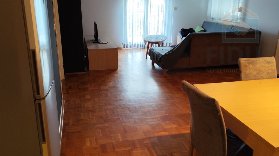 Appartamento&comma; 65 m2&comma; Affitto&comma; Osijek - Retfala