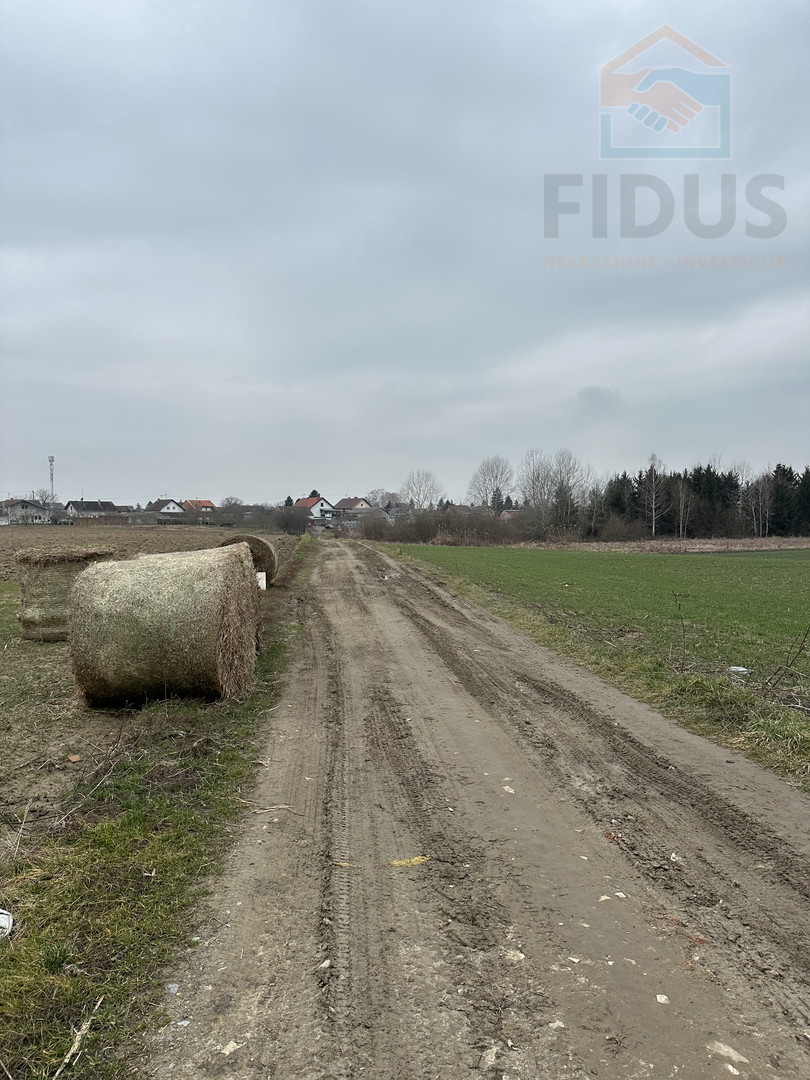 Poljoprivredno zemljište