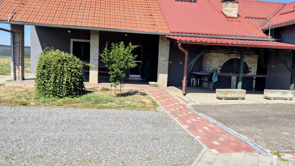Gospodarska zgrada za poljoprivrednu namjenu -  Darda