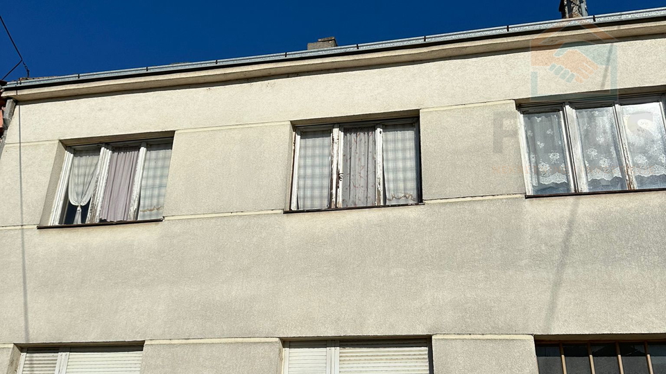 Terreno, 247 m2, Vendita, Osijek - Donji grad