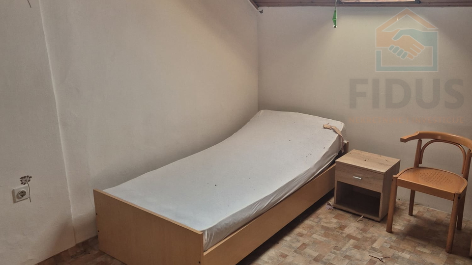 House, 171 m2, For Sale, Osijek - Gornji grad