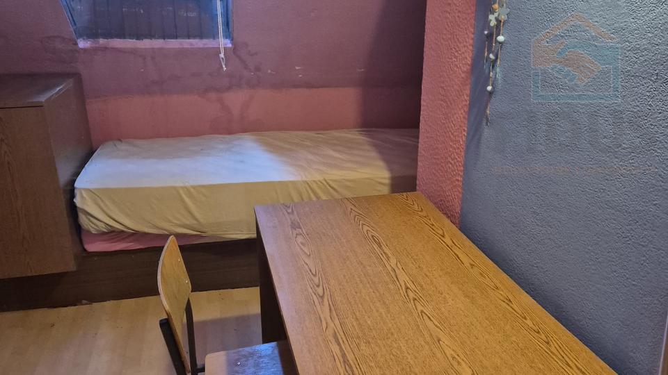 House, 171 m2, For Sale, Osijek - Gornji grad