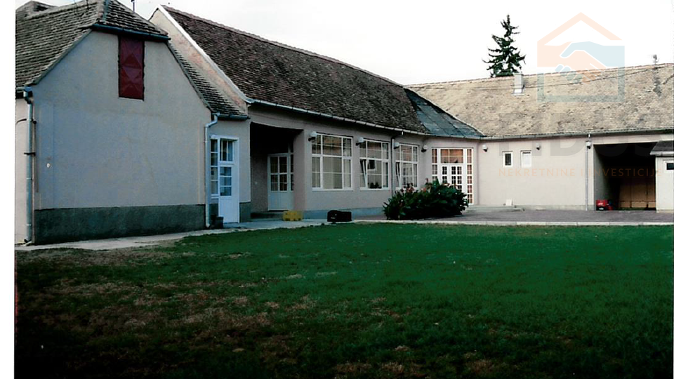 Gesch&auml;ftsraum&comma; 425 m2&comma; Verkauf&comma; Valpovo