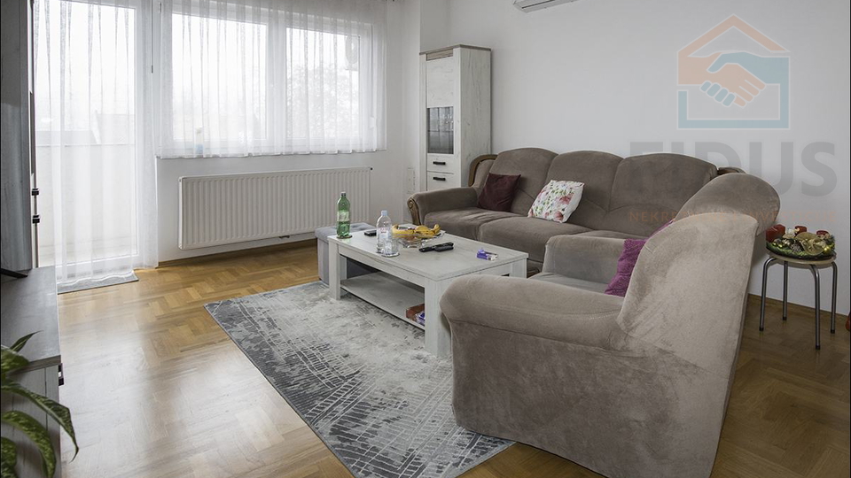 Apartment&comma; 74 m2&comma; For Rent&comma; Osijek - Gornji grad