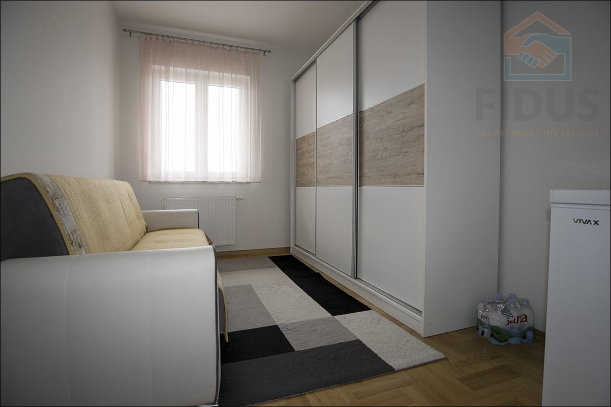 Najam stana 74 m2 - centar Osijeka