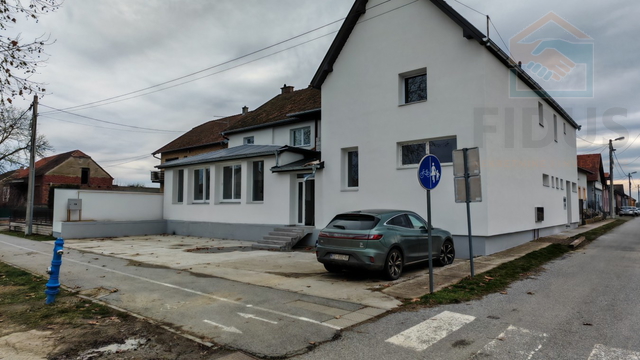 Commercial Property, 350 m2, For Sale, Livana