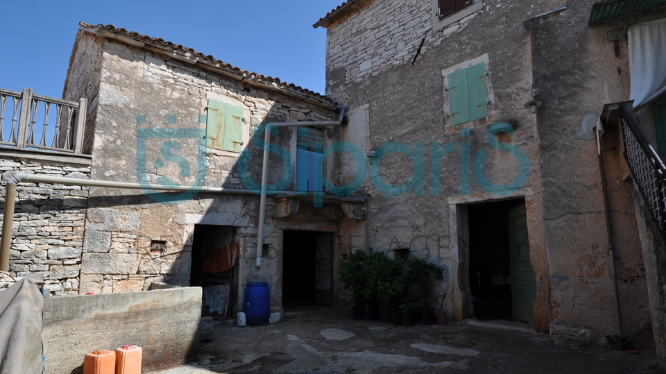 TINJAN STONE HOUSE FOR ADAPTATION