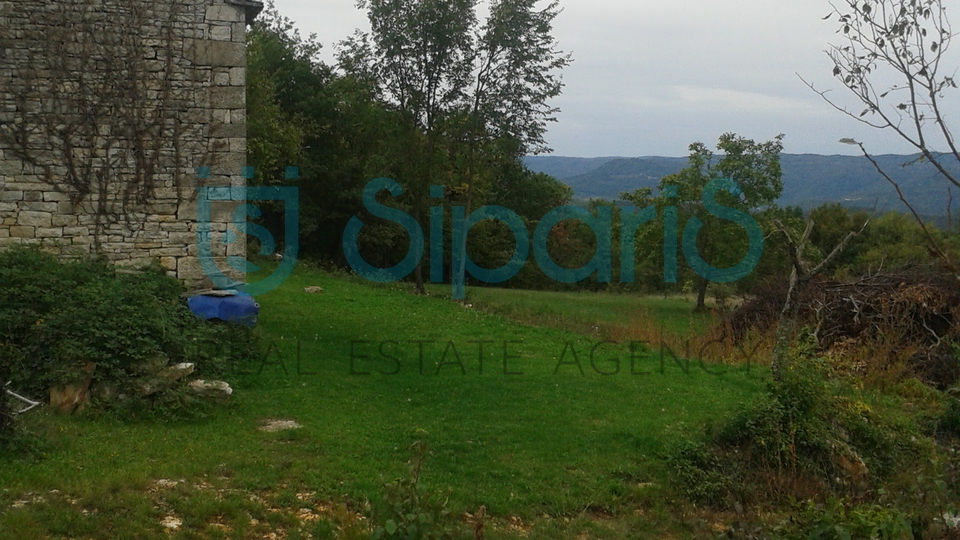 ZRENJ  TWO STONE HOUSES FOR SALE