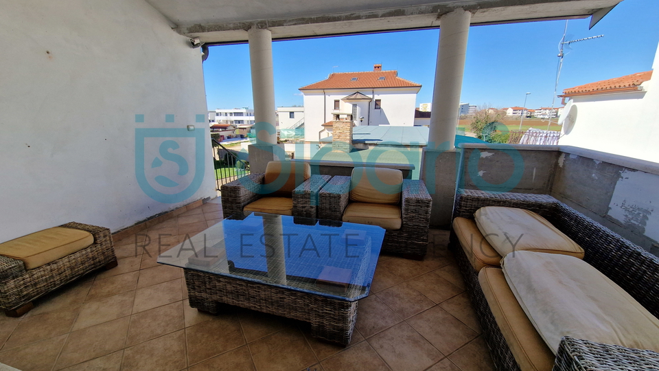 UMAG SPACIOUS APARTMENT CLOSE TO THE CITY