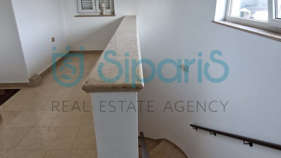 UMAG SPACIOUS APARTMENT CLOSE TO THE CITY