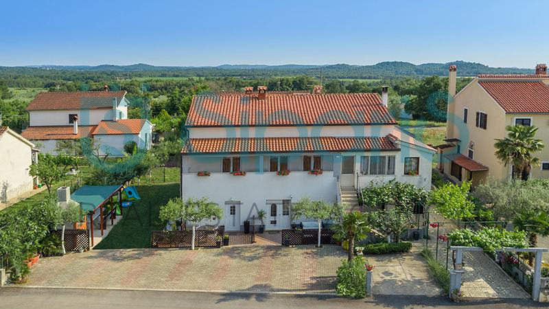 POREČ APARTMENT ON THE GROUND FLOOR