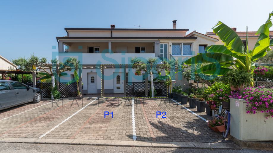 POREČ APARTMENT ON THE GROUND FLOOR