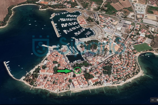 NOVIGRAD APARTMENT 110m2 IN THE CENTER OF THE CITY