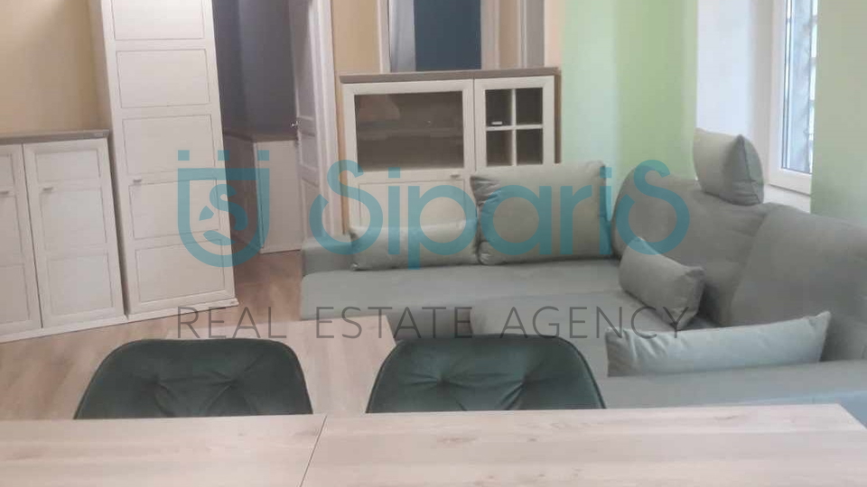 BUJE APARTMENT COMPLETELY RENOVATED APARTMENT IN THE CENTER OF THE CITY