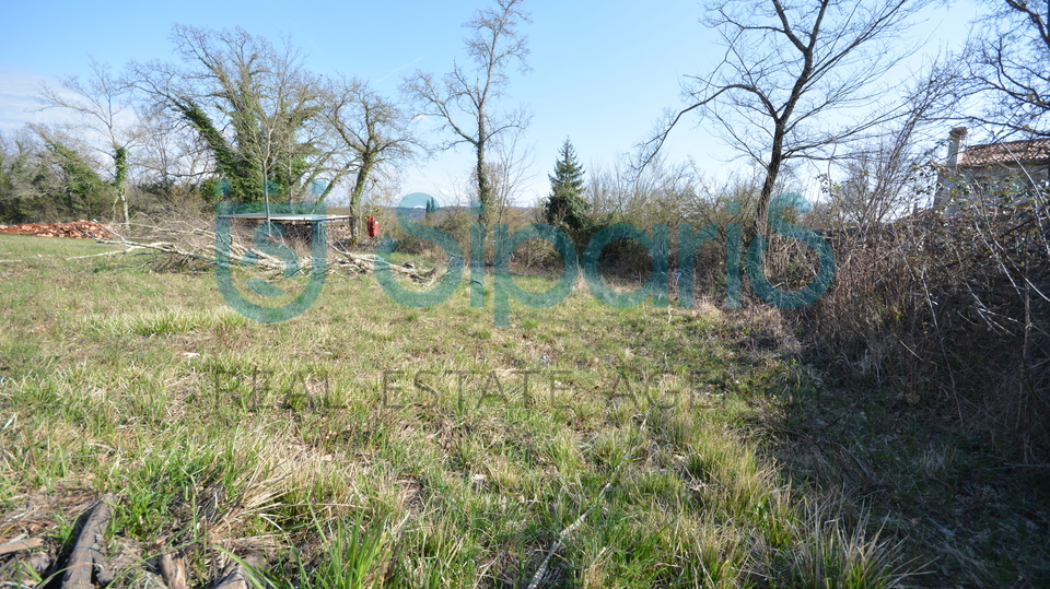 Building plot in Grožnjan surroundings