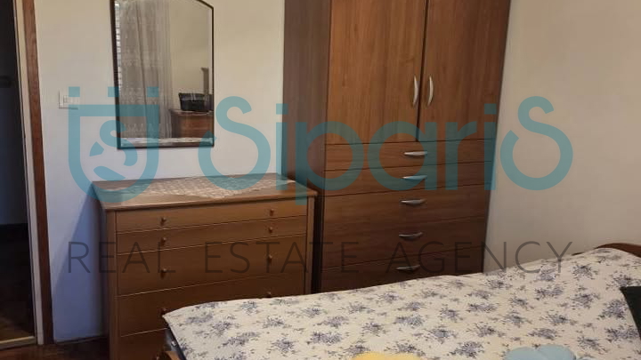 UMAG CENTAR 84M2 STAN