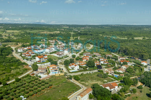 Land, 5913 m2, For Sale, Sveti Lovreč