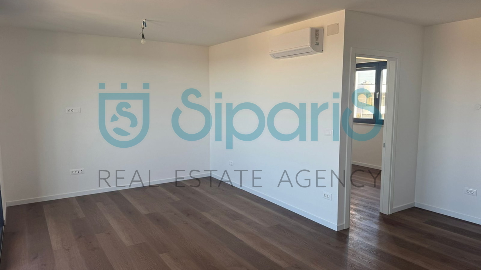 NOVOGRADNJA UMAG &ndash; STAN 69 M&sup2; S POGLEDOM NA MORE &lpar;FINIDA&rpar;