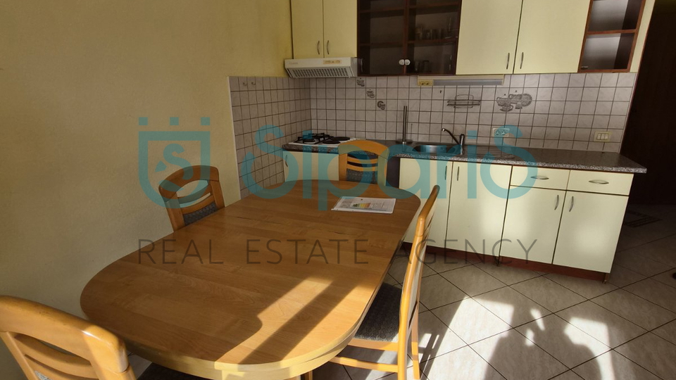 UMAG MURINE DVA STANA SA OKU&Cacute;NICOM I POGLEDOM NA MORE