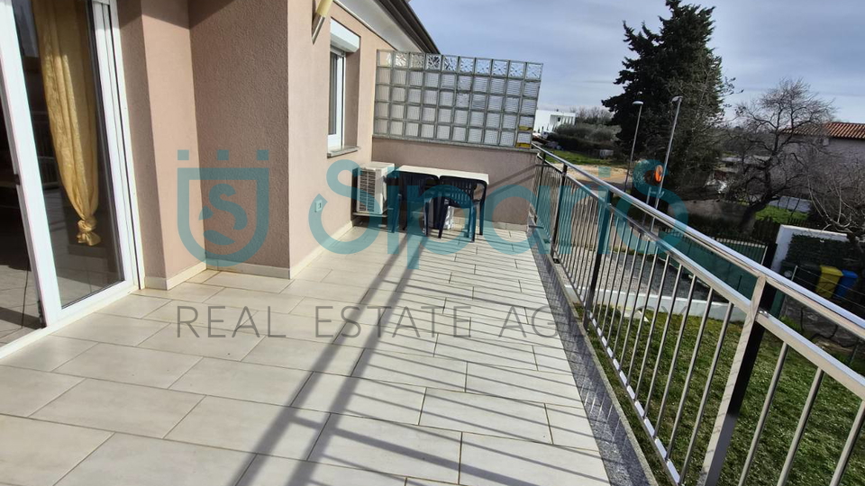 UMAG MURINE DVA STANA SA OKU&Cacute;NICOM I POGLEDOM NA MORE