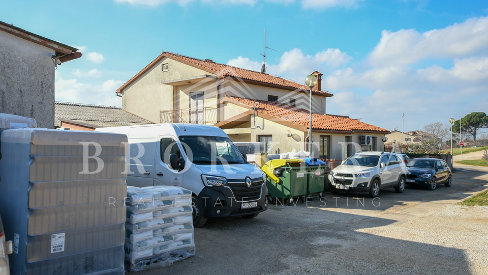 HAUS MIT GESCHÄFTSRAUM, VIŠNJAN, 270 m2