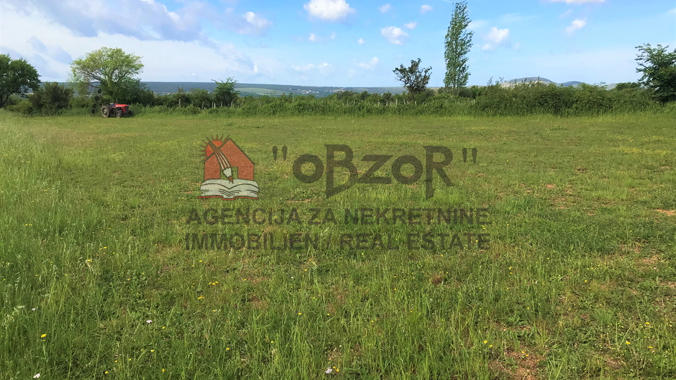 Land, 1567 m2, For Sale, Polača