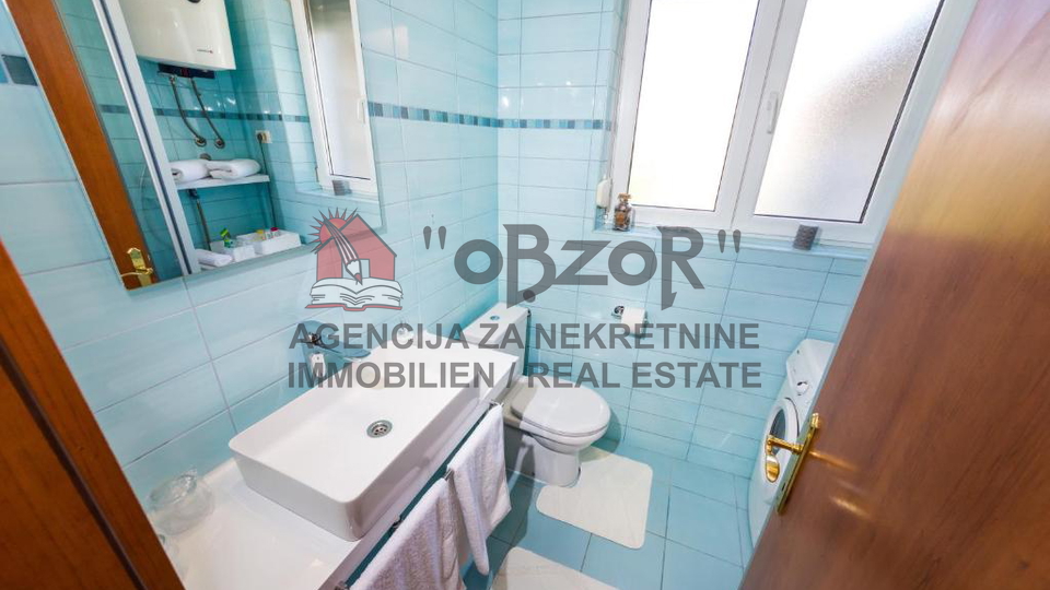 Zadar-POLUOTOK&comma; dvosoban namje&scaron;ten stan 43m2