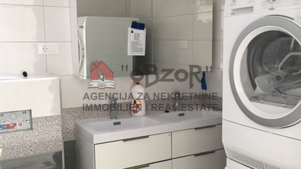 House, 220 m2, For Sale, Zadar - Višnjik