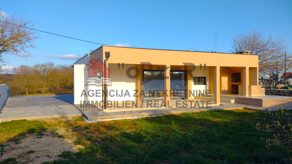 Hi&scaron;a&comma; 100 m2&comma; Prodaja&comma; Poli&ccaron;nik - Bri&scaron;evo