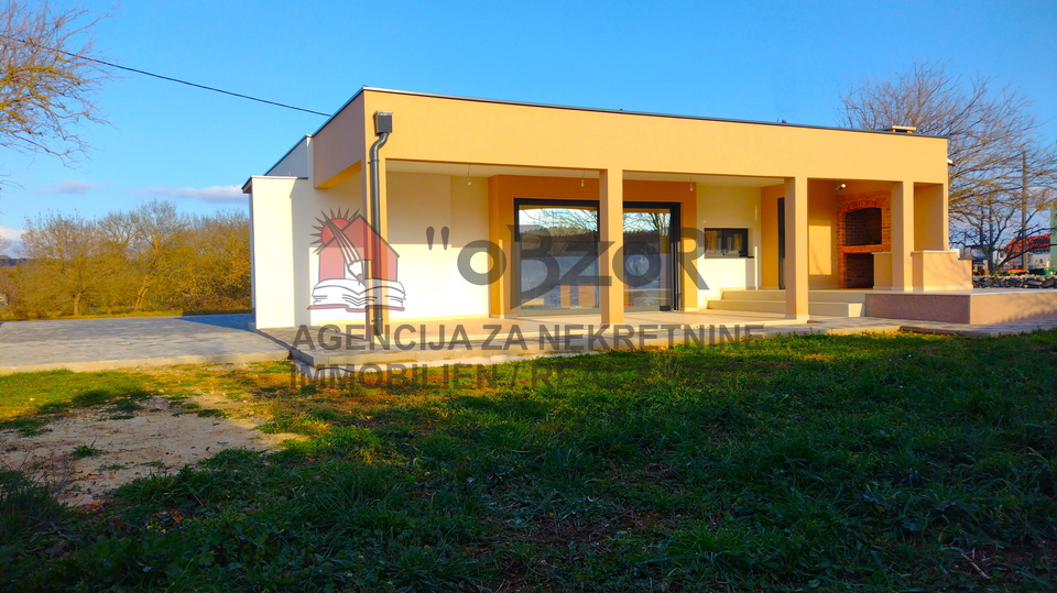 Hi&scaron;a&comma; 100 m2&comma; Prodaja&comma; Poli&ccaron;nik - Bri&scaron;evo