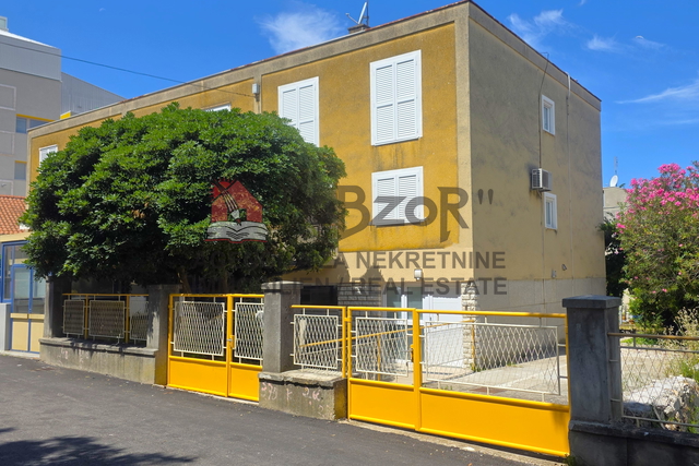 Zadar-RELJA, poslovni prostor 44,62m2 + parking