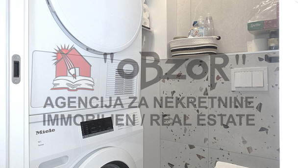 Petr&ccaron;ane-PUNTA RADMAN&comma; dvosoban stan s vrtom - NOVOGRADNJA