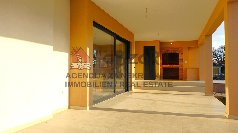 Hi&scaron;a&comma; 100 m2&comma; Prodaja&comma; Poli&ccaron;nik - Bri&scaron;evo