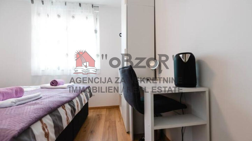 Zadar-BRANIMIROVA OBALA&comma; furnished three-room apartment 72m2