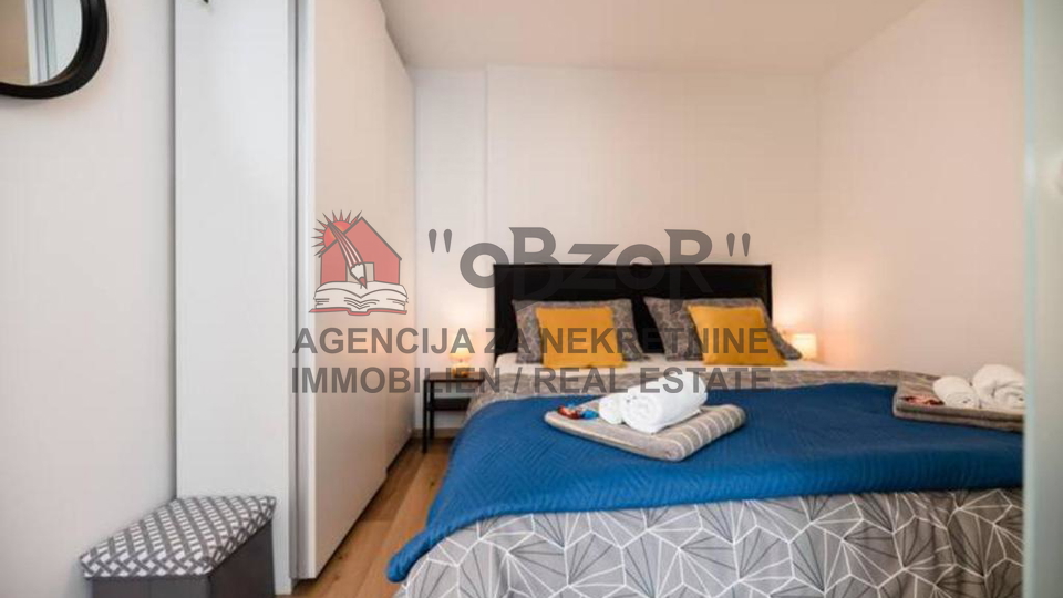 Zadar-BRANIMIROVA OBALA&comma; furnished three-room apartment 72m2