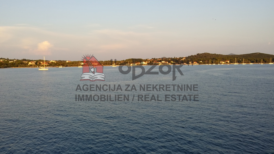 Ugljan - MULINE, Bauland 1070m2