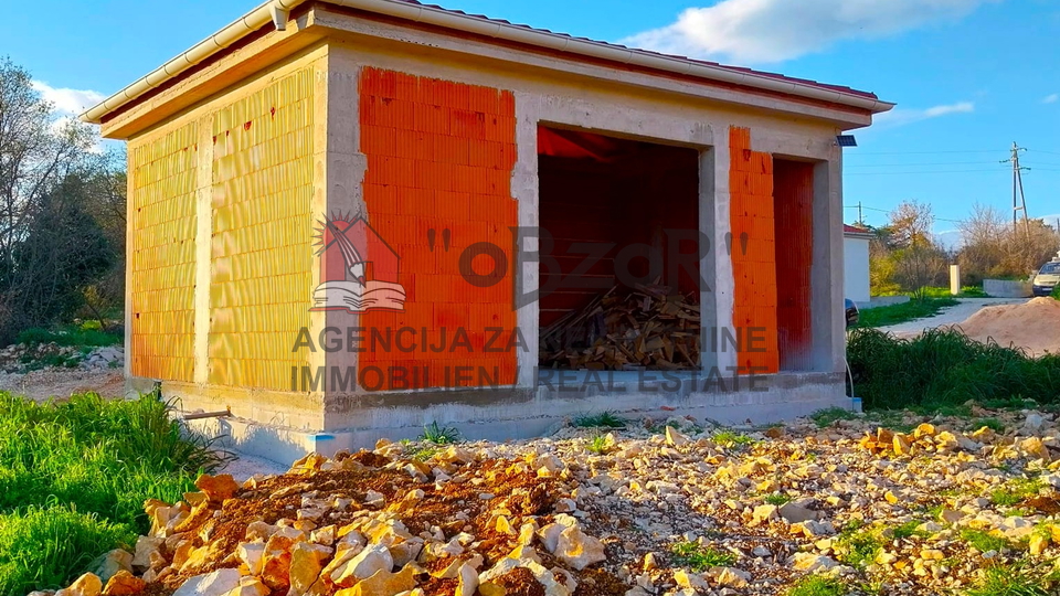 House, 204 m2, For Sale, Poličnik