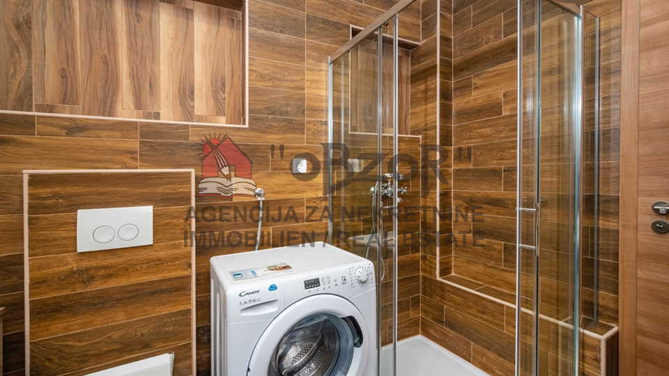 MASLENICA - m&ouml;blierte sechszimmerwohnung 130m&sup2; - 1&period; REIHE ZUM MEER