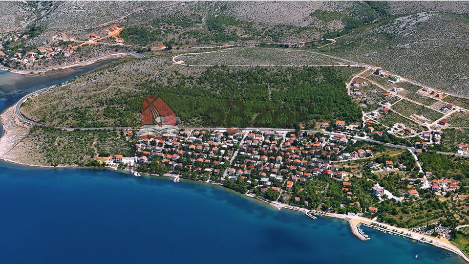 ROVANJSKA, Baugrundstück 714m2