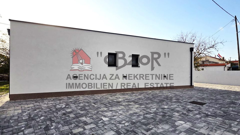 Hi&scaron;a&comma; 100 m2&comma; Prodaja&comma; Poli&ccaron;nik - Bri&scaron;evo