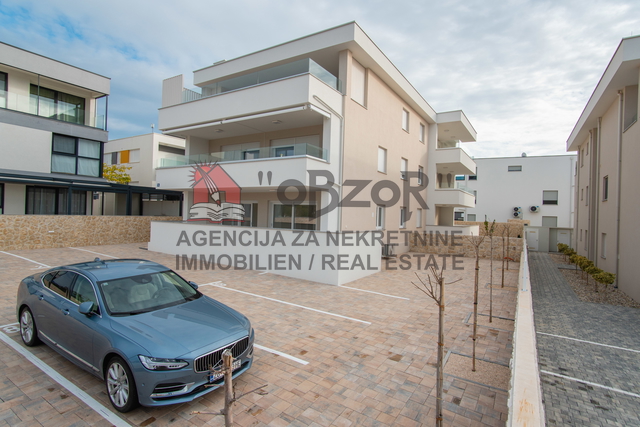 Apartma, 99 m2, Prodaja, Novalja