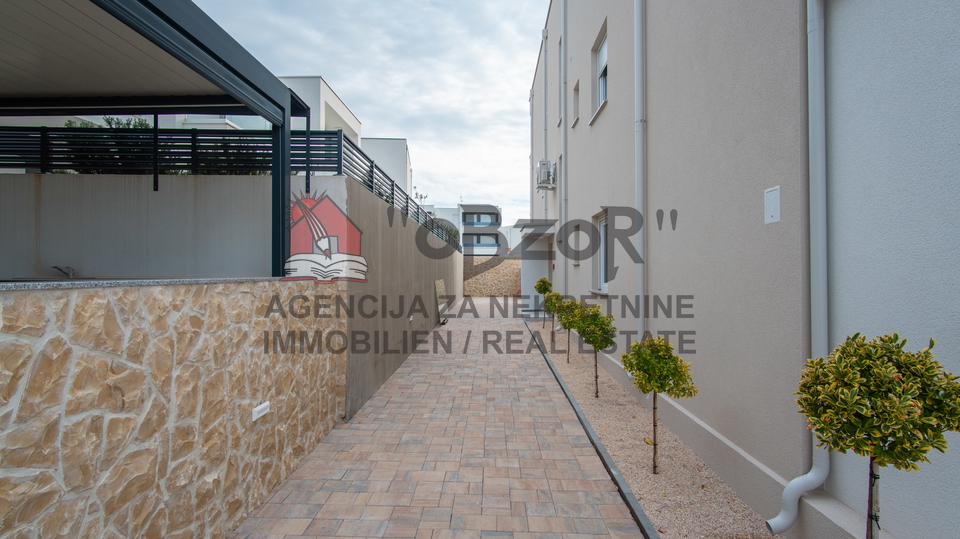 NOVALJA-trosoban apartman 95,21m2-NOVOGRADNJA