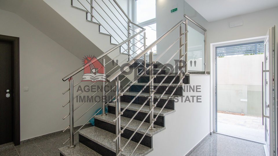 NOVALJA-trosoban apartman 95,21m2-NOVOGRADNJA