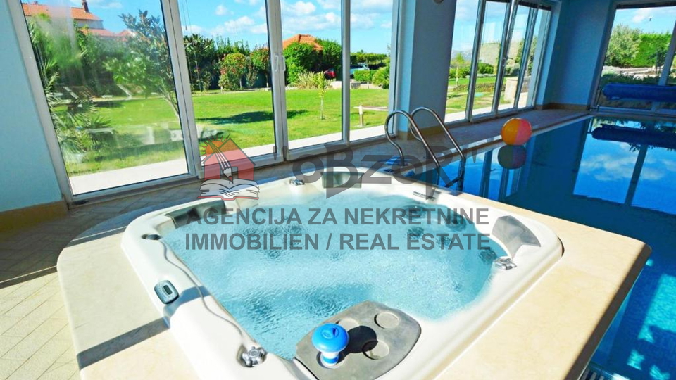 House, 488 m2, For Sale, Tisno - Betina