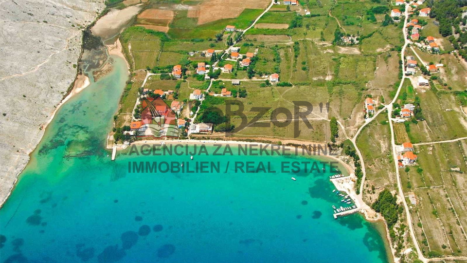 Pag - VLAŠIĆI, Građevinsko zemljište 1240m2