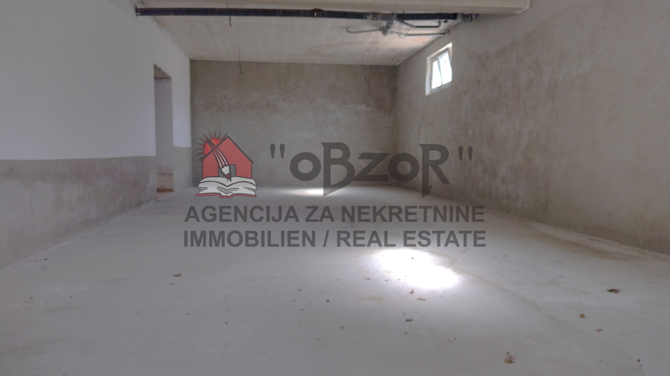 House, 338 m2, For Sale, Bibinje